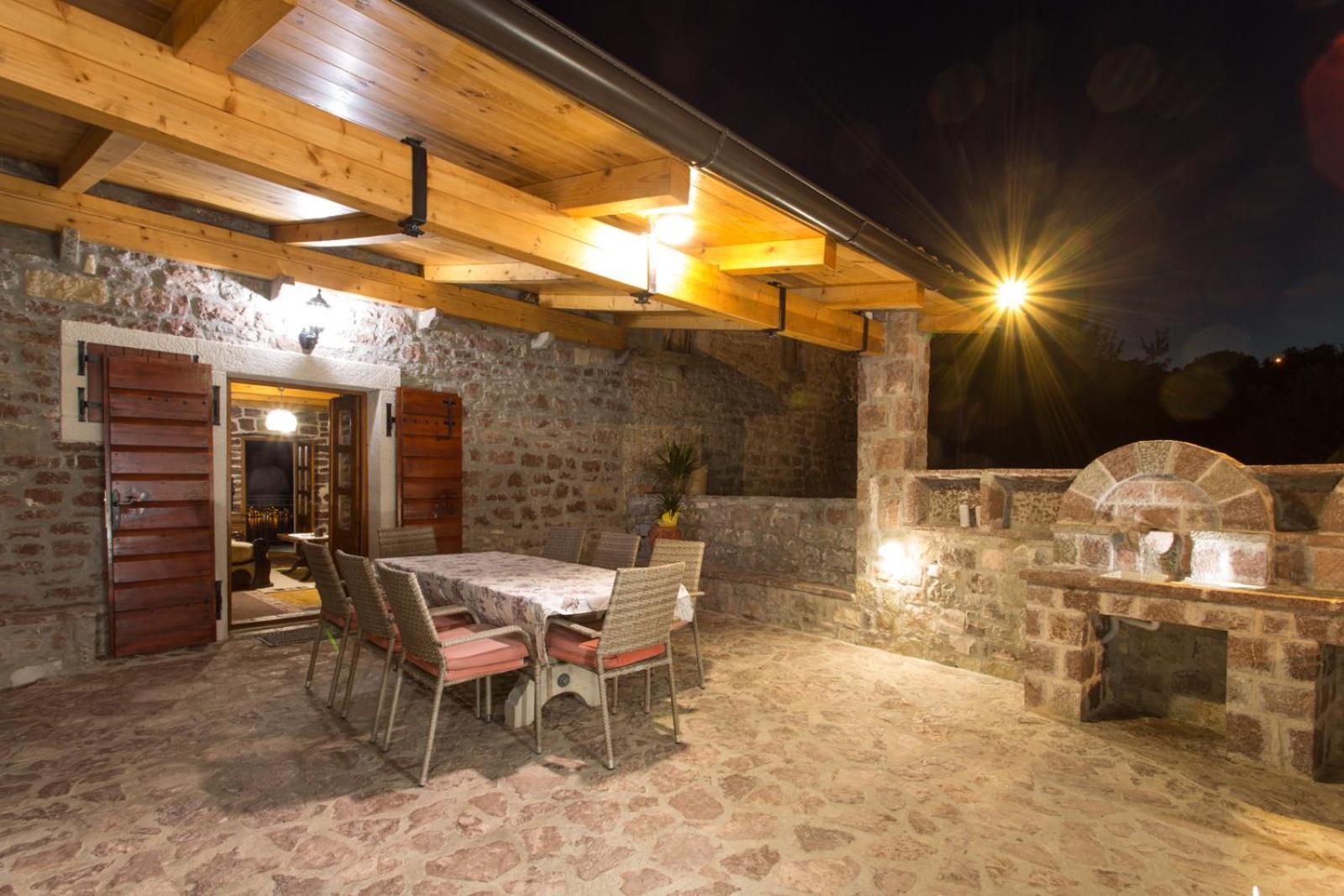 Old Stone House Villas Tivat Zewnętrze zdjęcie